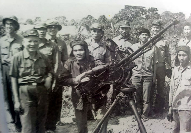 Thư viện Đại tướng Lê Đức Anh, Lê Đức Anh