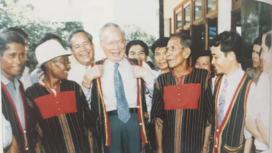 Thư viện Đại tướng Lê Đức Anh, Lê Đức Anh