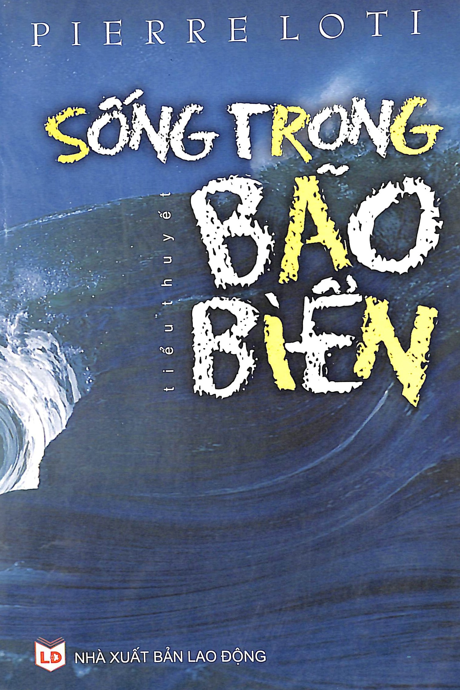 Sống trong bão biển
