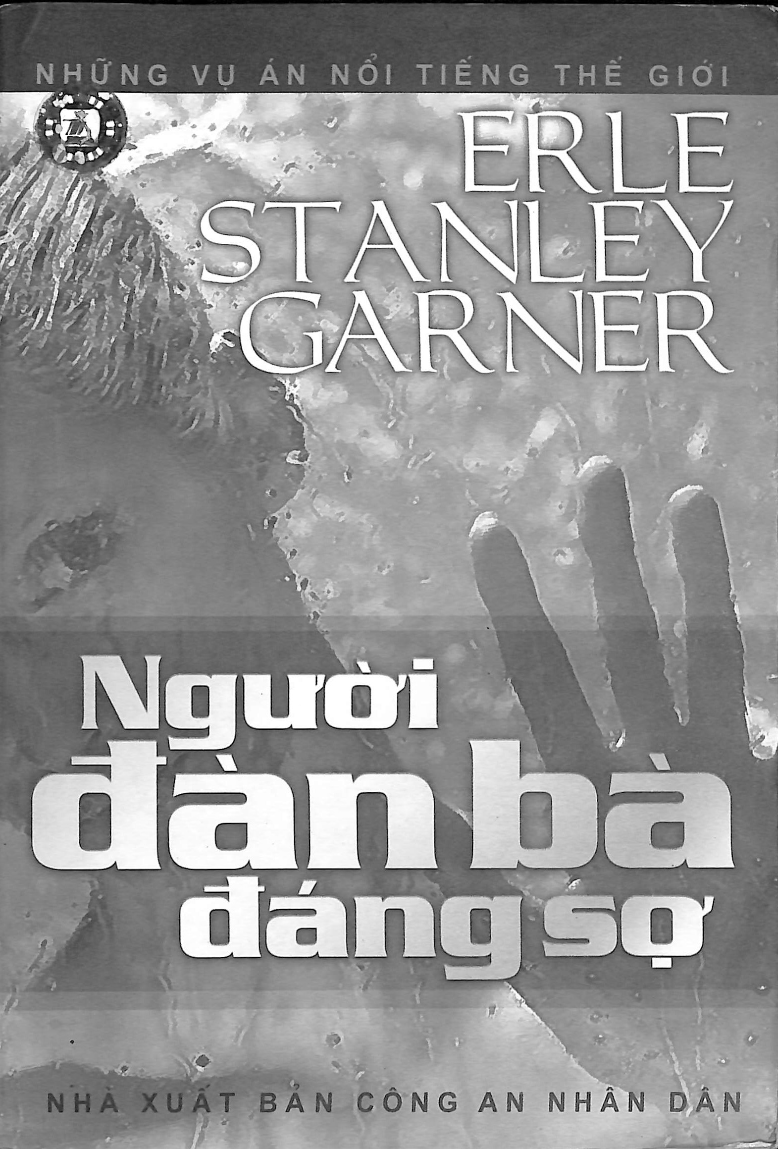 Người đàn bà đáng sợ