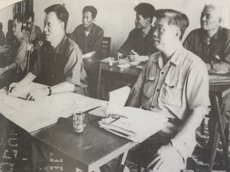 Sự chỉ đạo của Tư lệnh quân tình nguyện Việt Nam Lê Đức Anh đối với Bộ Tư lệnh mặt trận 579 (1981-1986)
