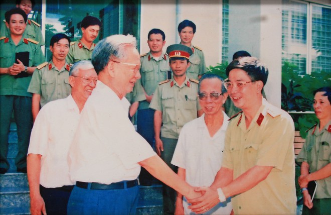Một tấm gương đạo đức cách mạng để tuổi trẻ Quân đội học tập, rèn luyện và cống hiến