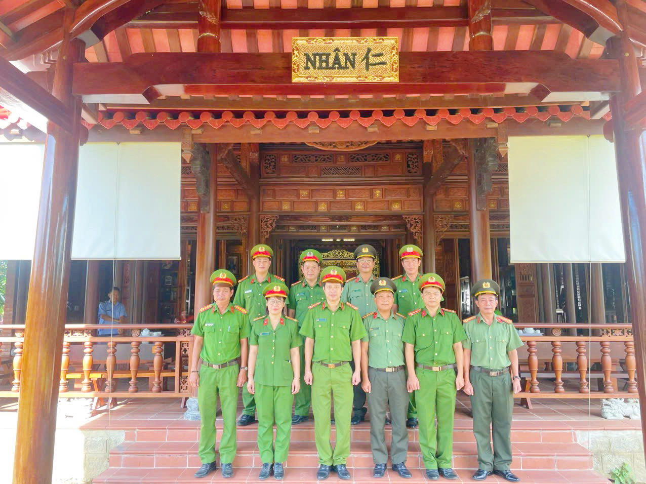 CÔNG AN XÃ LỘC AN DÂNG HƯƠNG TƯỞNG NHỚ ĐẠI TƯỚNG LÊ ĐỨC ANH