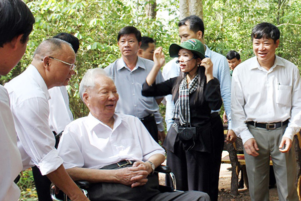 Ông Lê Đức Anh thời ở đồn điền cao su