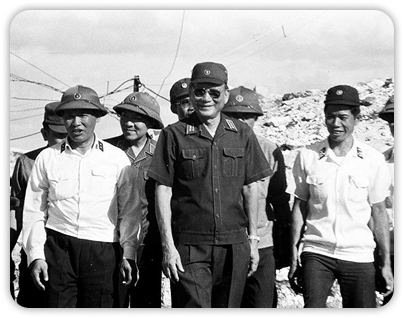 BIỂN ĐÔNG